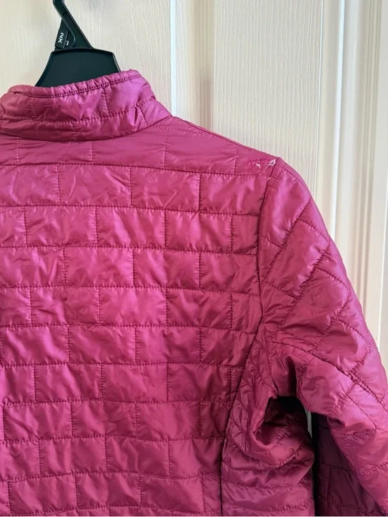 Patagonia Women's Quilted Puffer Jacket - size XL - Picture 6 of 7